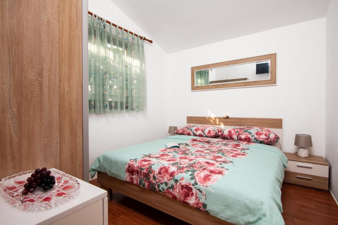 פאז'אנה Apartman Tanja מראה חיצוני תמונה